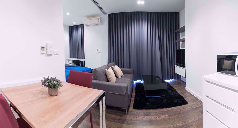 For rent 1 bed condo in Sathon, Bangkok