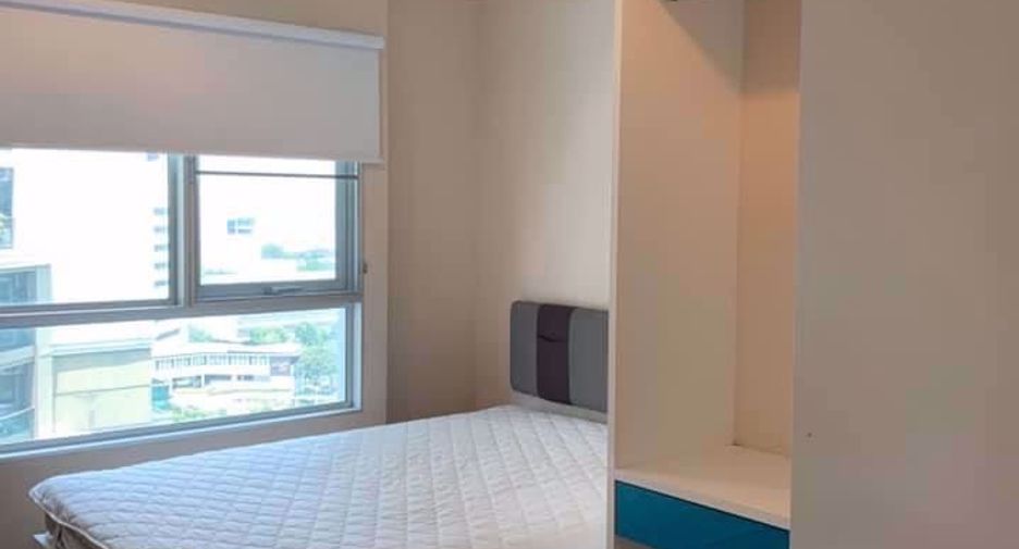 For rent 2 bed condo in Huai Khwang, Bangkok