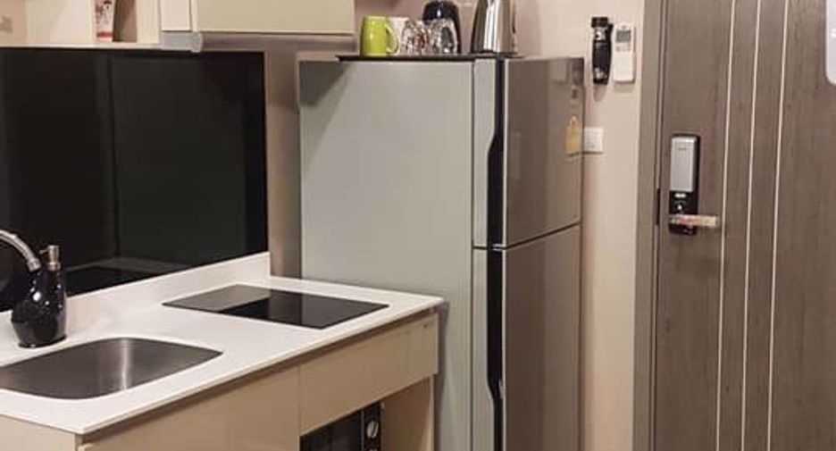 For rent 1 bed condo in Watthana, Bangkok
