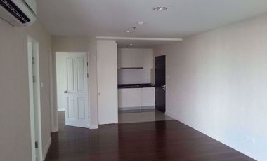 For sale 2 bed condo in Huai Khwang, Bangkok