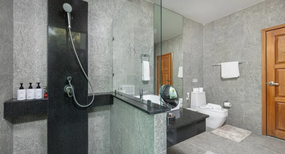 For sale 3 Beds villa in Mueang Phuket, Phuket