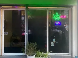 出租 和 出售 商业空间 在 Watthana, 曼谷