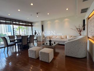 For sale 2 bed condo in Watthana, Bangkok