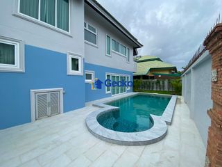For sale and for rent 4 bed house in Bang Lamung, Chonburi