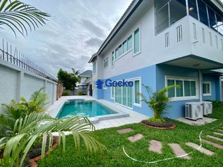 For sale and for rent 4 bed house in Bang Lamung, Chonburi