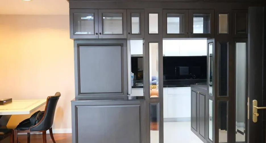 For rent 2 bed condo in Huai Khwang, Bangkok