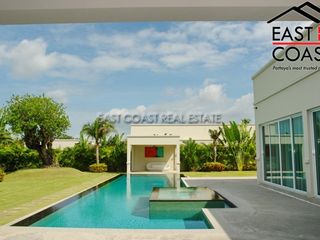 À vendre et à louer 3 chambres maison à Bang Lamung, Chonburi