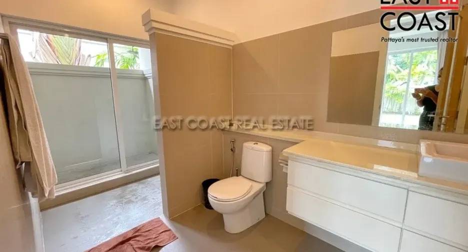 For rent and for sale 3 bedrooms house in Bang Lamung, Chonburi