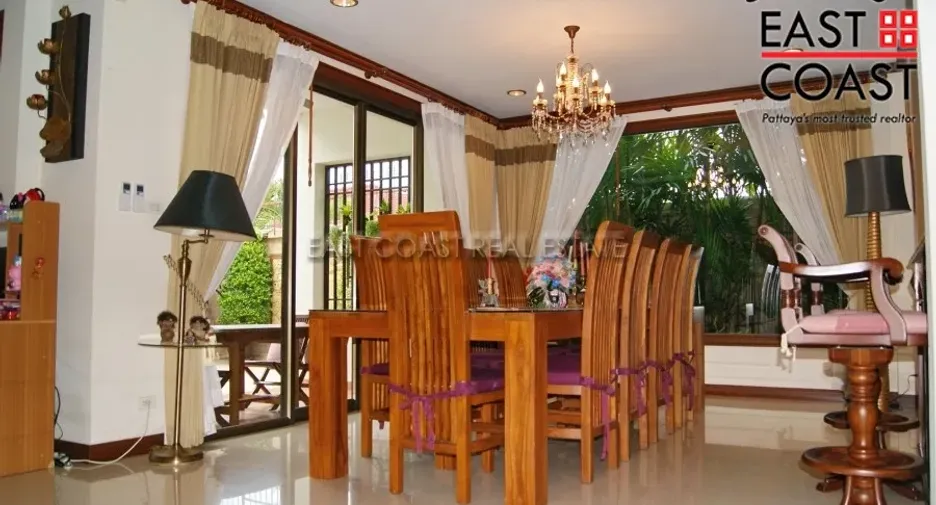 For rent そして for sale 4 ベッドルーム house in Bang Lamung, Chonburi