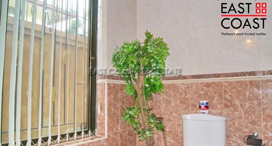 For rent そして for sale 4 ベッドルーム house in Bang Lamung, Chonburi