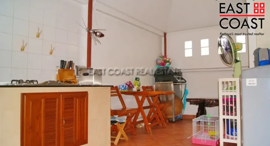 For rent そして for sale 4 ベッドルーム house in Bang Lamung, Chonburi
