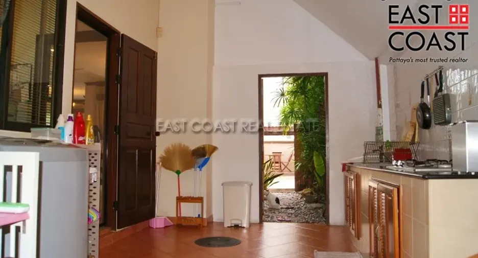For rent そして for sale 4 ベッドルーム house in Bang Lamung, Chonburi