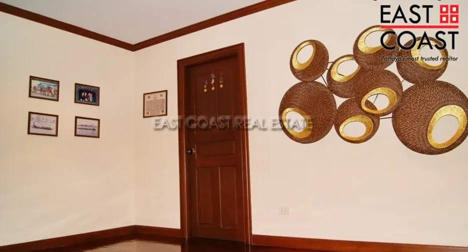For rent そして for sale 4 ベッドルーム house in Bang Lamung, Chonburi