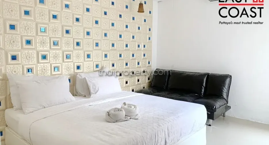 For rent and for sale 7 bedrooms house in Jomtien, Pattaya