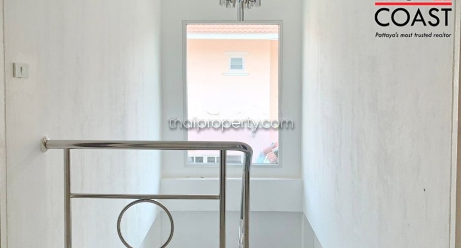 For sale そして for rent 7 ベッドルーム house in Bang Lamung, Chonburi