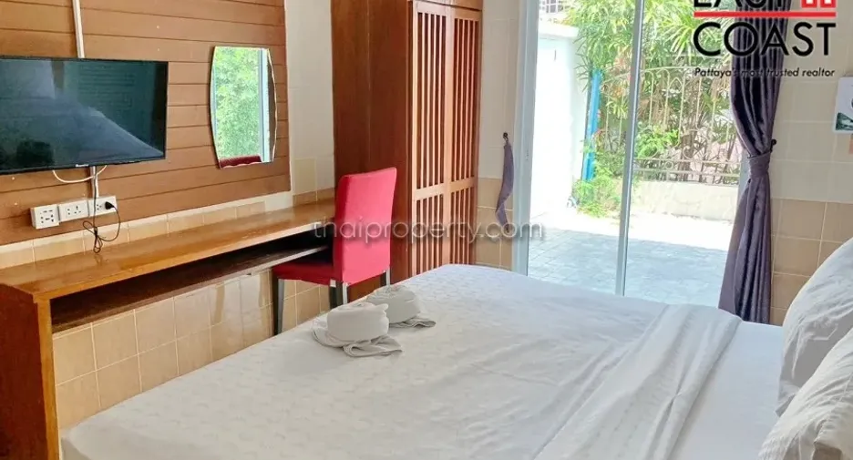 For rent and for sale 7 bedrooms house in Jomtien, Pattaya
