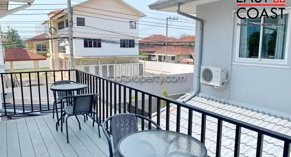 For rent and for sale 7 bedrooms house in Jomtien, Pattaya