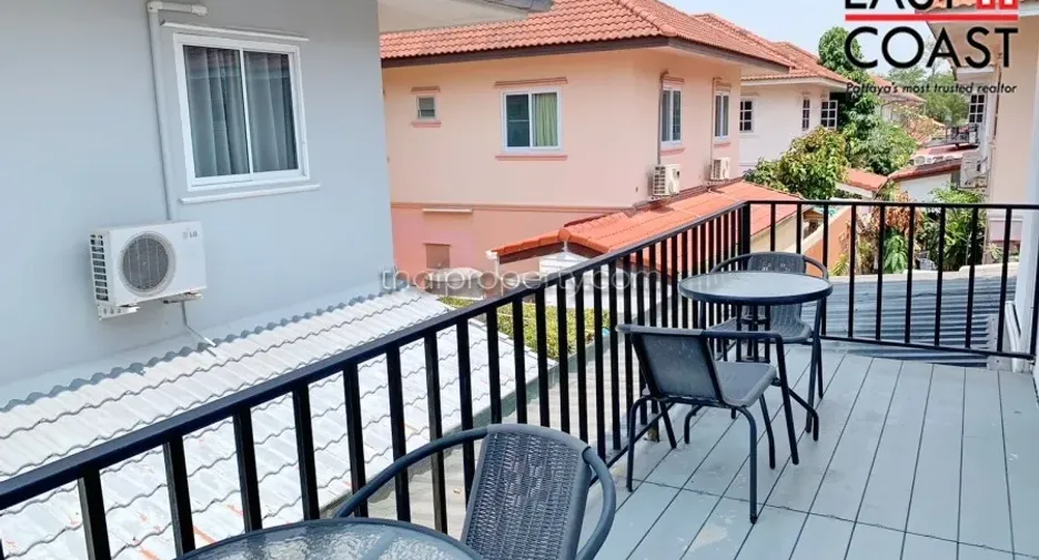 For rent and for sale 7 bedrooms house in Jomtien, Pattaya
