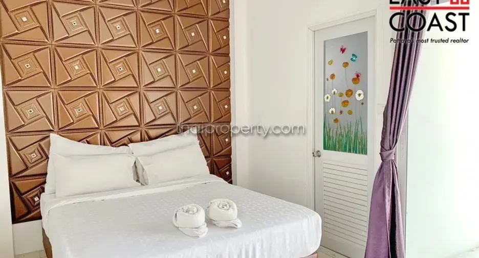For rent and for sale 7 bedrooms house in Jomtien, Pattaya