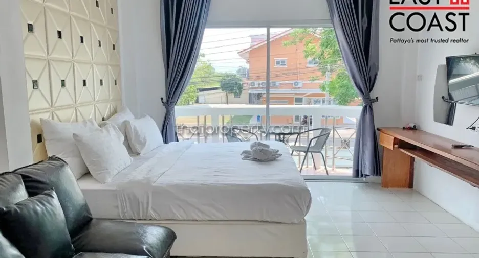 For rent and for sale 7 bedrooms house in Jomtien, Pattaya
