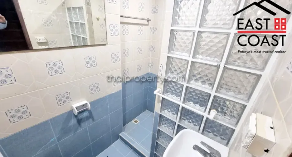 Casa en alquiler y en venta de 2 habitaciones en Bang Lamung, Chonburi