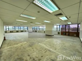 For sale office in Khlong Toei, Bangkok