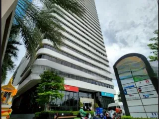 For sale office in Khlong Toei, Bangkok
