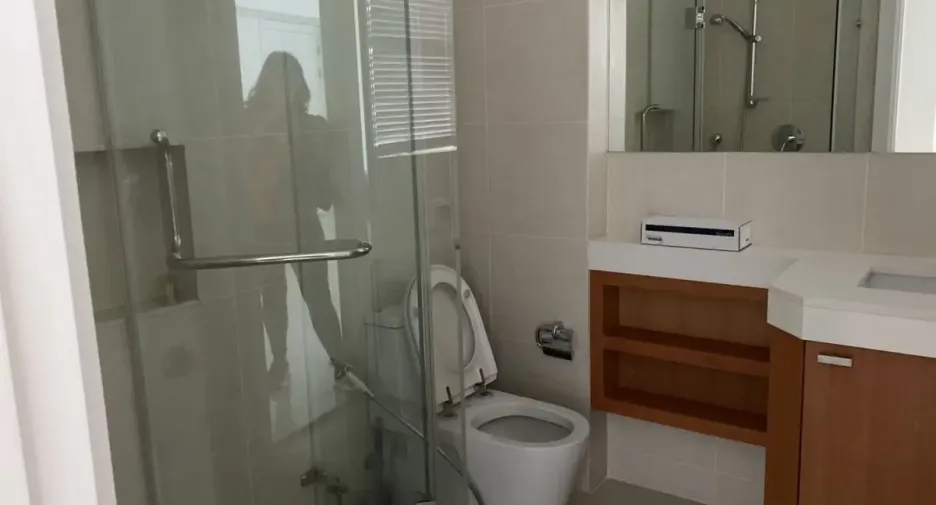 À louer 2 chambres condo à Pathum Wan, Bangkok