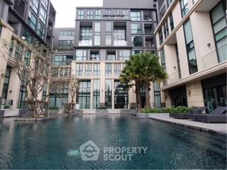 For rent そして for sale 3 Beds condo in Phra Khanong, Bangkok