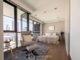 For rent そして for sale 3 Beds condo in Phra Khanong, Bangkok