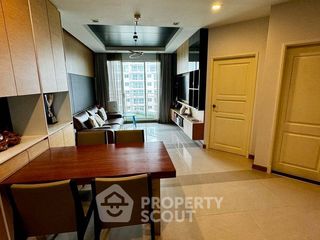 For sale 2 bed condo in Huai Khwang, Bangkok