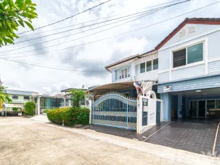 For rent 7 Beds house in Bang Khae, Bangkok