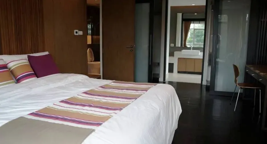 For rent 3 Beds condo in Watthana, Bangkok