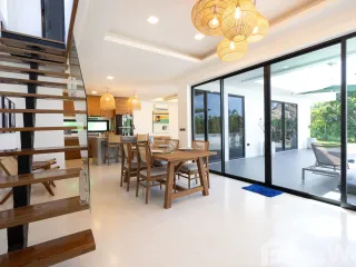 For sale 2 bed villa in Ko Lanta, Krabi