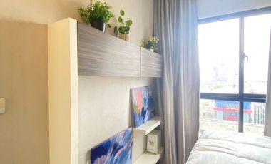 For sale 1 Beds condo in Khlong San, Bangkok