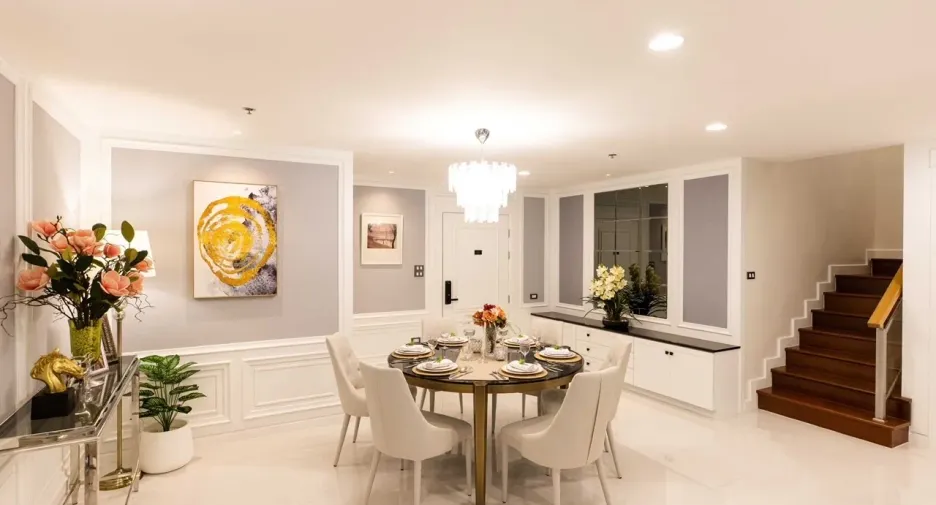 For sale 3 bed condo in Huai Khwang, Bangkok