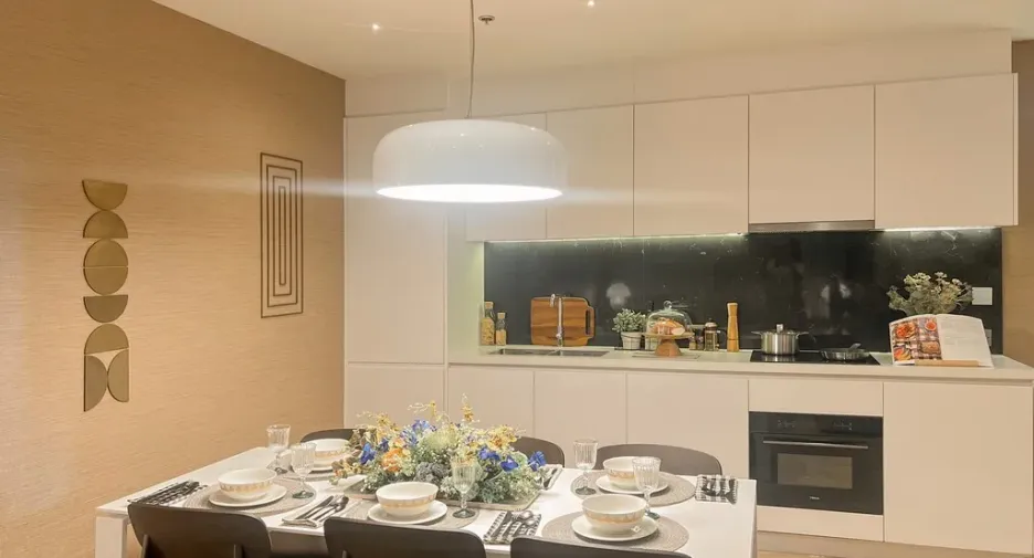 For sale 2 bed condo in Watthana, Bangkok