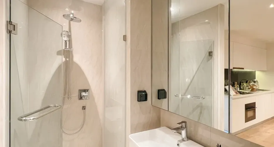 For sale 2 bed condo in Watthana, Bangkok
