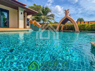 For sale 5 bed house in Bang Lamung, Chonburi