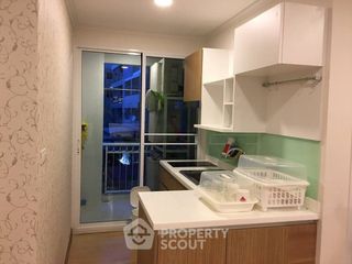 For sale 2 bed condo in Pom Prap Sattru Phai, Bangkok