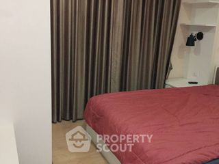 For sale 2 bed condo in Pom Prap Sattru Phai, Bangkok
