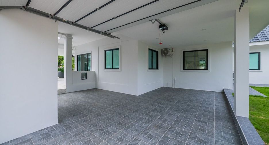 出售 3 卧室 独立屋 在 Bang Lamung, Chon Buri