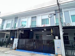 For sale 3 bed townhouse in Rat Burana, Bangkok