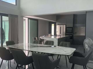 For sale 5 bed villa in Bang Lamung, Chonburi