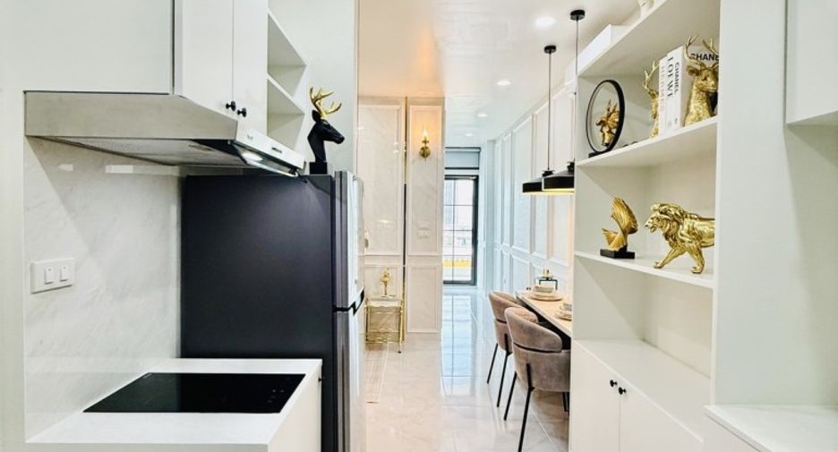 For sale 1 bed condo in Pratumnak, Pattaya