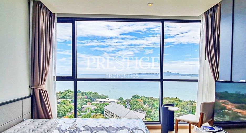 For rent 2 bedrooms condo in Pratumnak, Pattaya