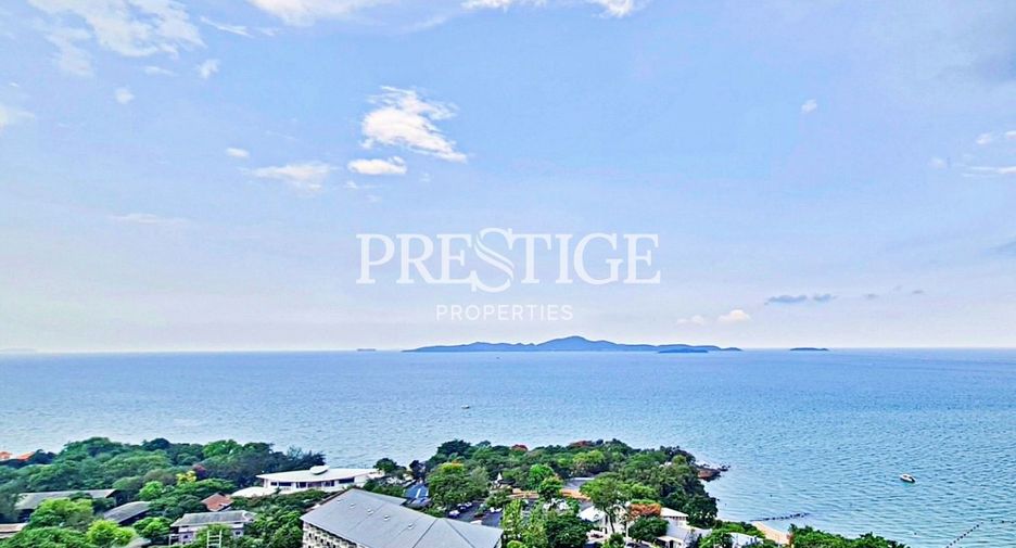 For rent 2 bedrooms condo in Pratumnak, Pattaya