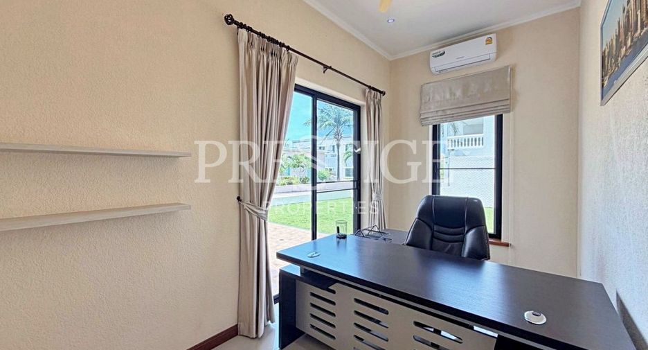 For rent and for sale 4 bedrooms house in Bang Lamung, Chonburi