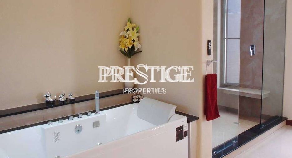 For sale and for rent 4 bedrooms house in Bang Lamung, Chonburi