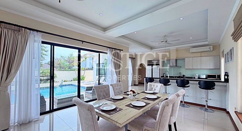 For rent and for sale 4 bedrooms house in Bang Lamung, Chonburi